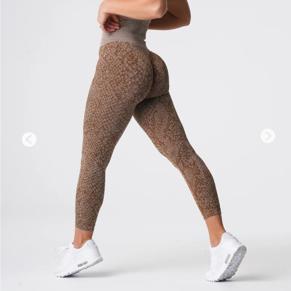 NVGTN Mocha Snakeskin Seamless Leggings 🤎